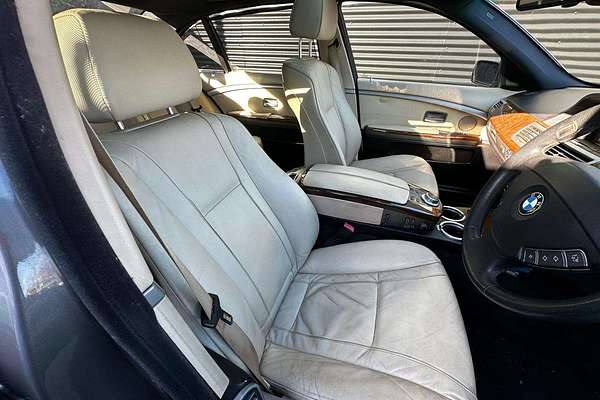 2007 BMW 7 Series 740Li E66