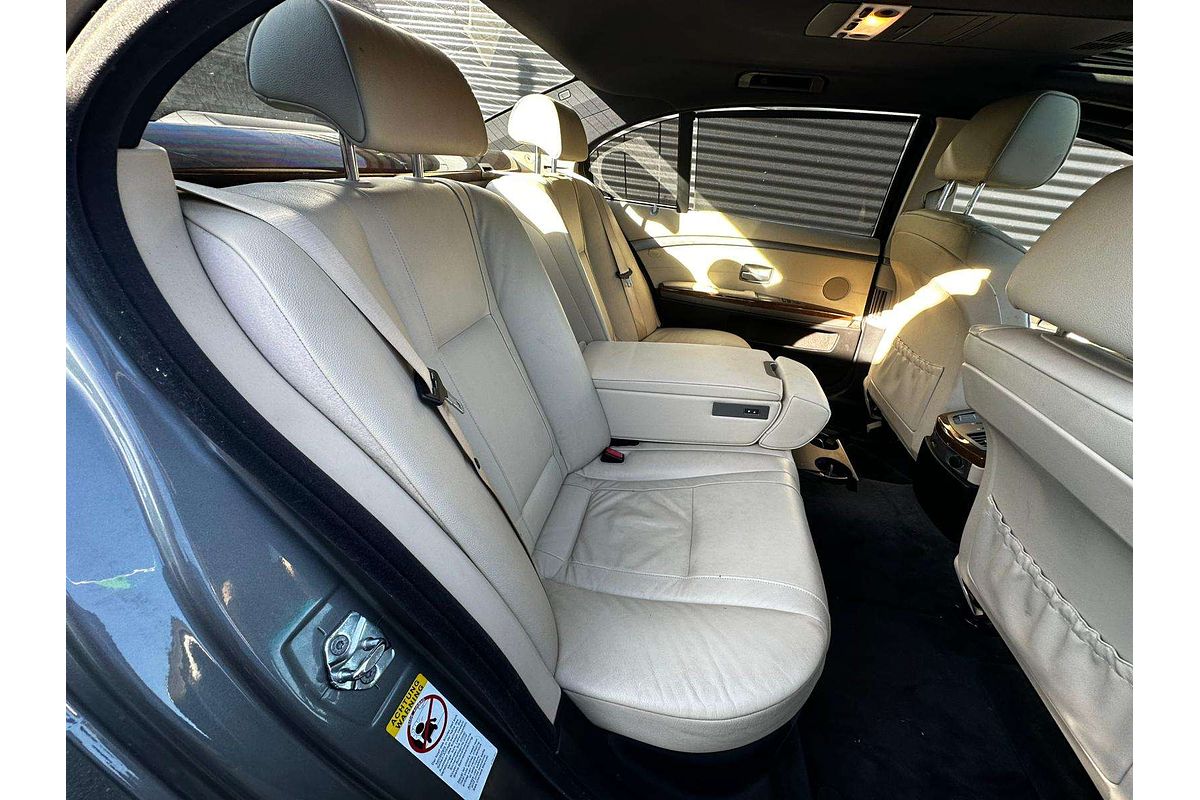 2007 BMW 7 Series 740Li E66