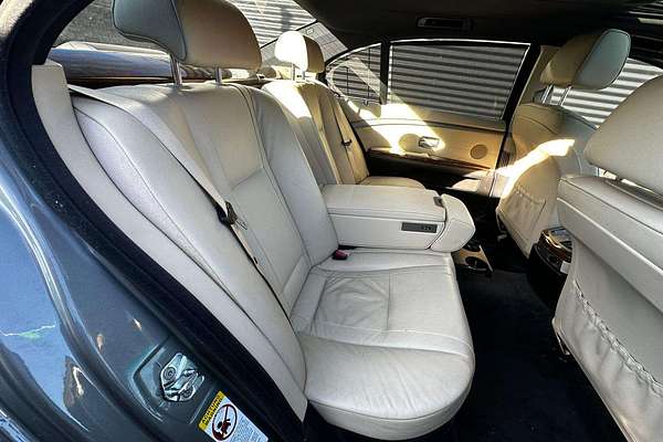 2007 BMW 7 Series 740Li E66