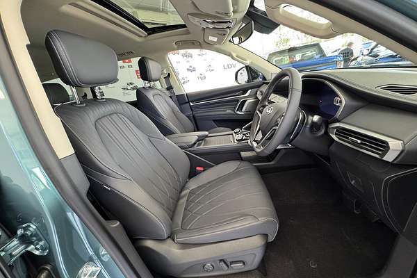 2025 LDV D90 Executive SV9A