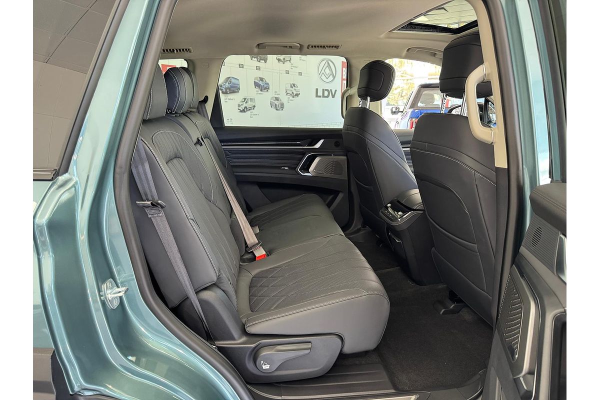 2025 LDV D90 Executive SV9A