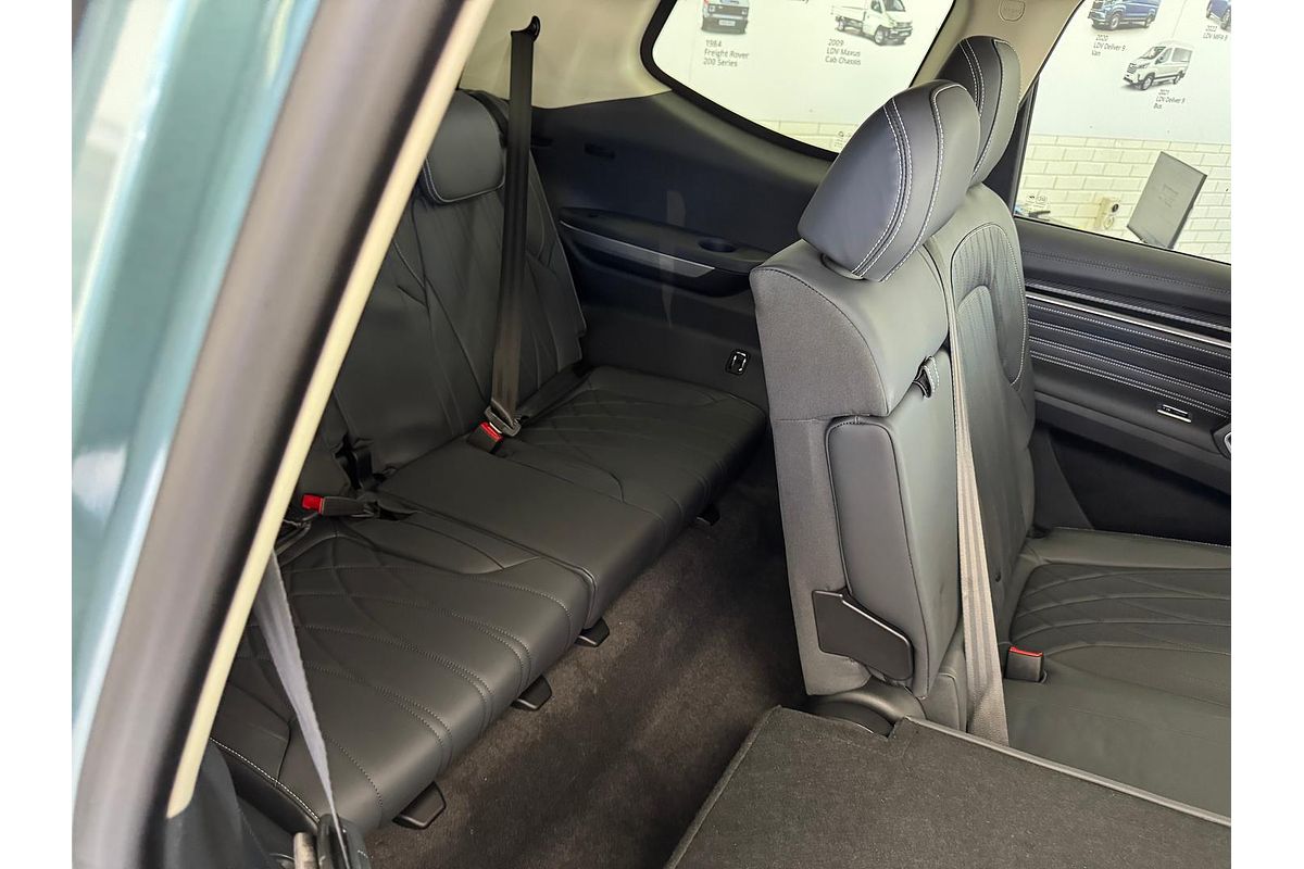 2025 LDV D90 Executive SV9A