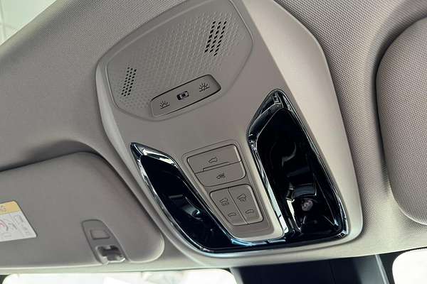 2025 LDV D90 Executive SV9A