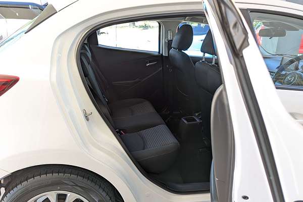 2017 Mazda 2 Maxx DJ Series