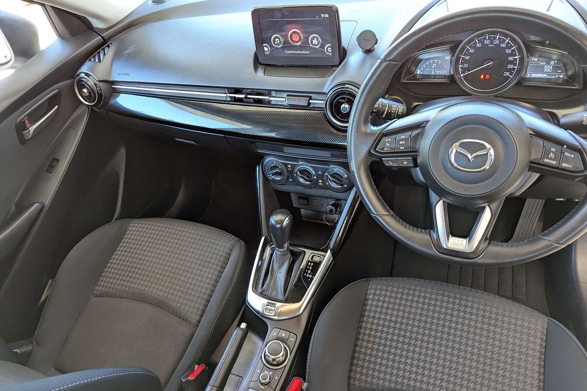 2017 Mazda 2 Maxx DJ Series