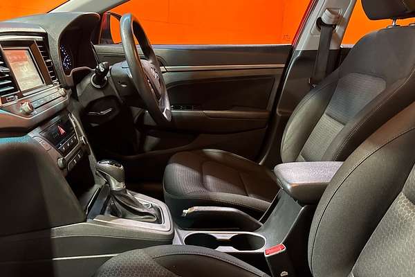 2017 Hyundai Elantra Active AD