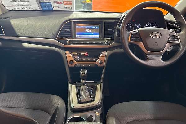 2017 Hyundai Elantra Active AD