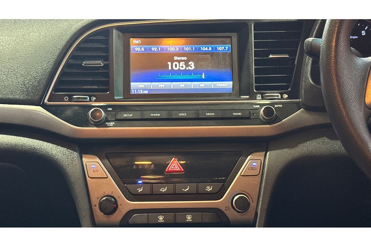 2017 Hyundai Elantra Active AD