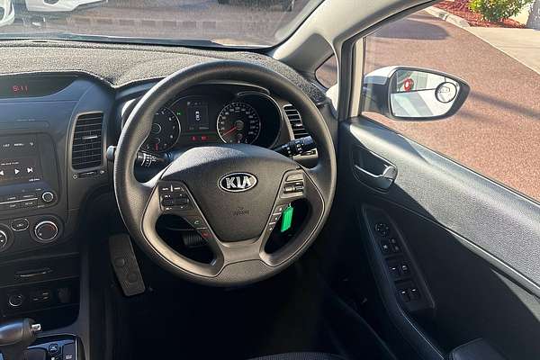 2017 Kia Cerato S YD