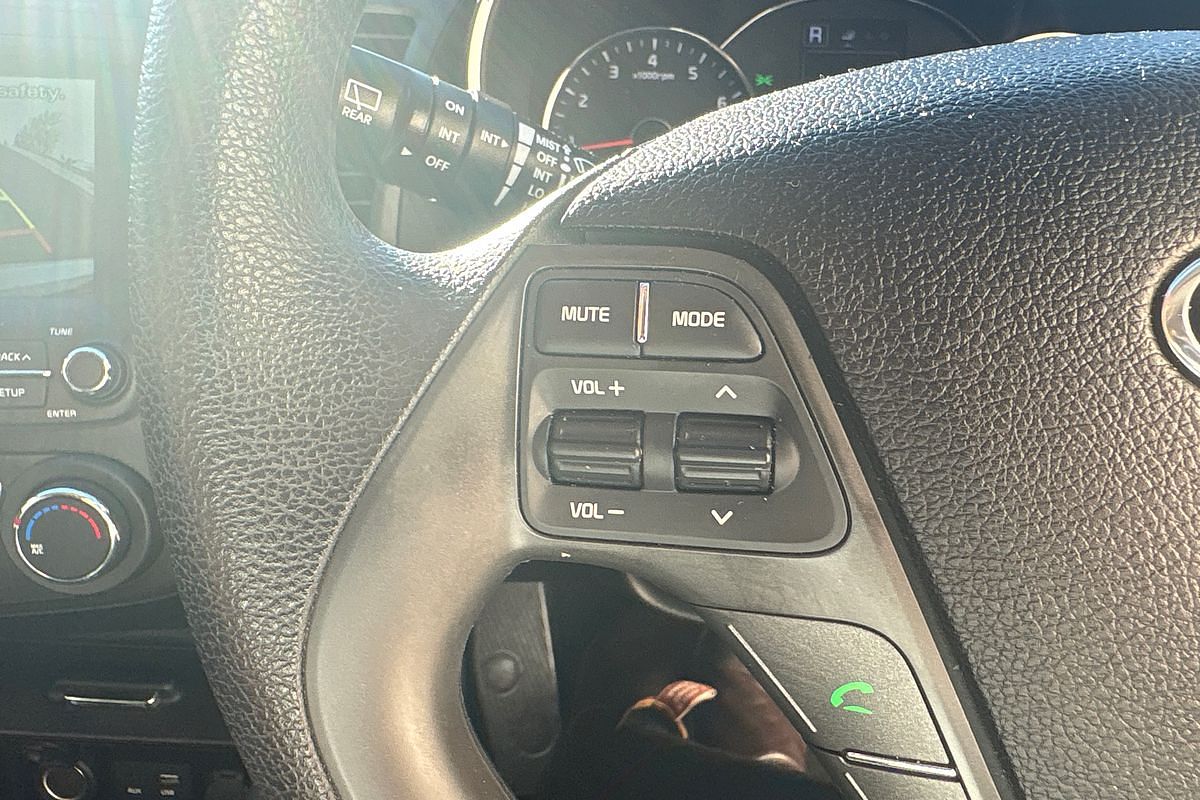 2017 Kia Cerato S YD