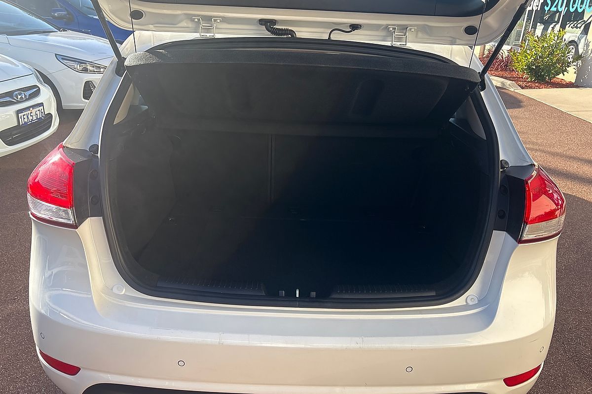 2017 Kia Cerato S YD