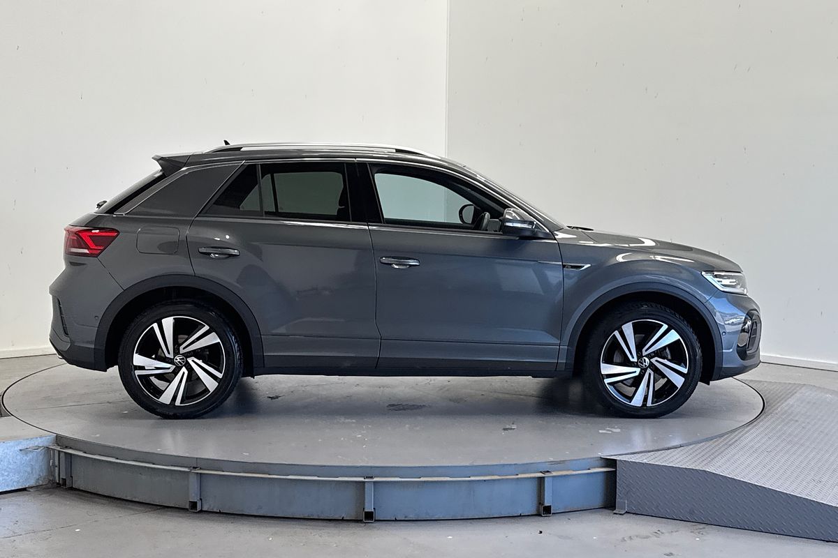 2024 Volkswagen T-Roc 140TSI R-Line D11
