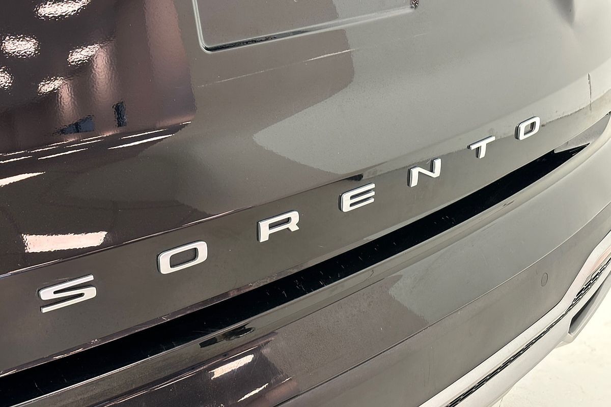 2022 Kia Sorento Sport MQ4