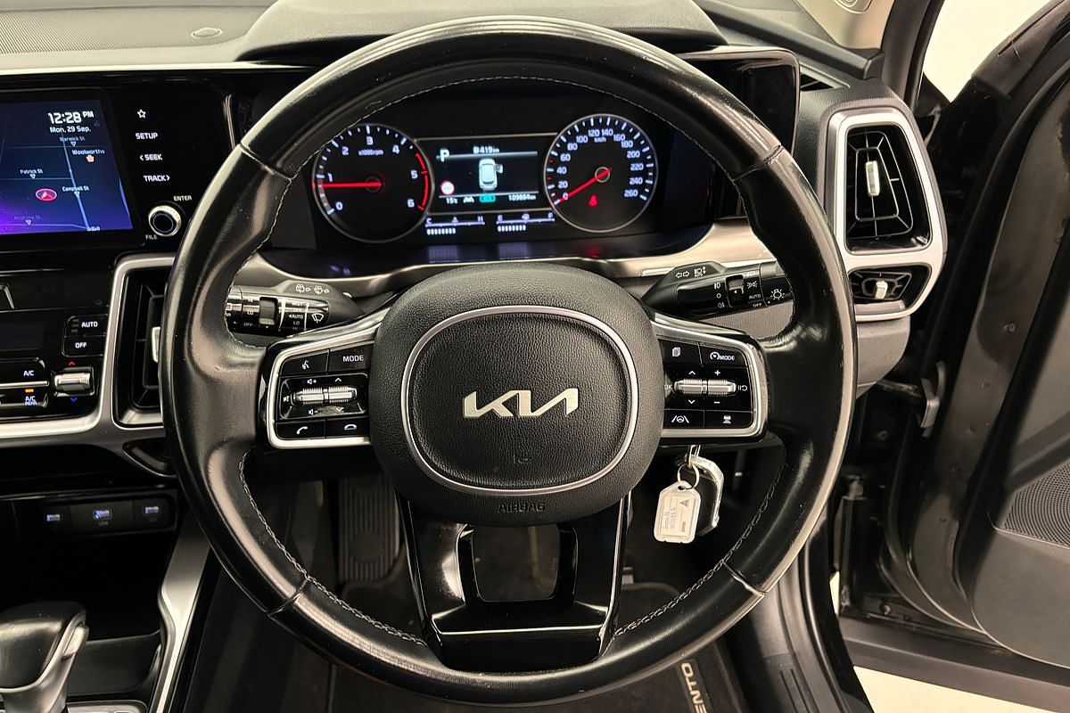 2022 Kia Sorento Sport MQ4