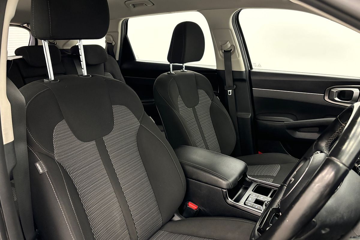 2022 Kia Sorento Sport MQ4