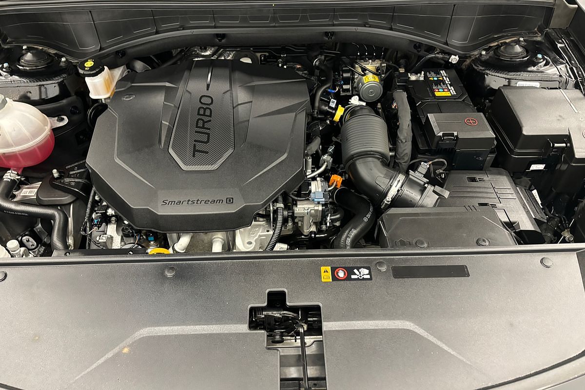 2022 Kia Sorento Sport MQ4