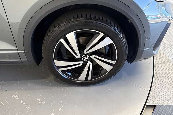 2024 Volkswagen T-Roc 140TSI R-Line D11