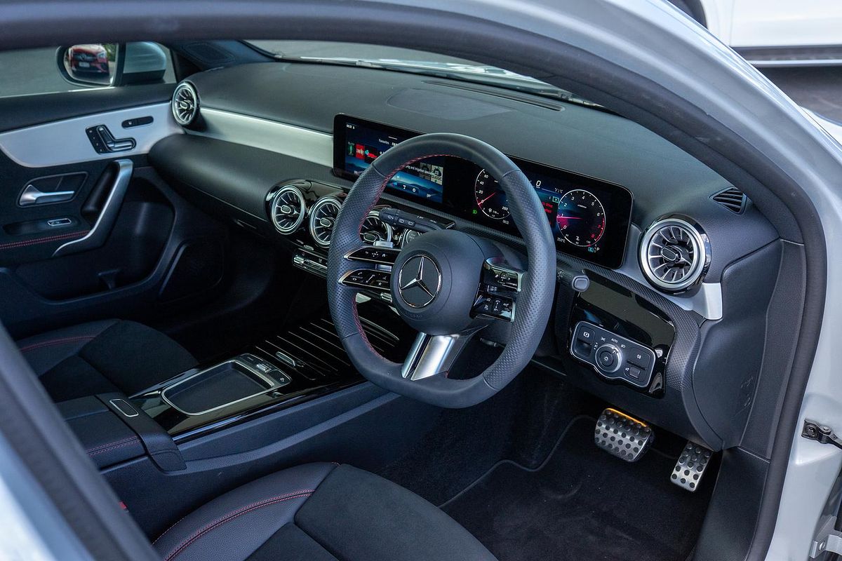 2023 Mercedes-Benz A-Class A200 W177