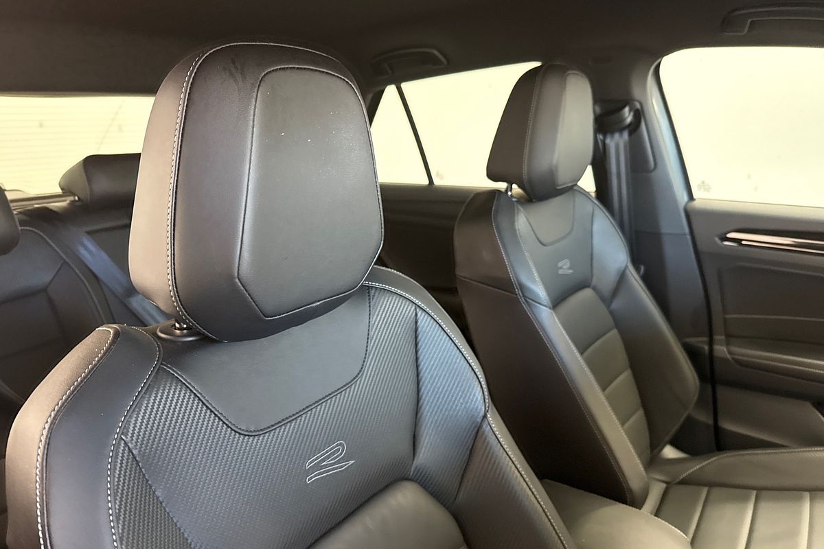 2024 Volkswagen T-Roc 140TSI R-Line D11