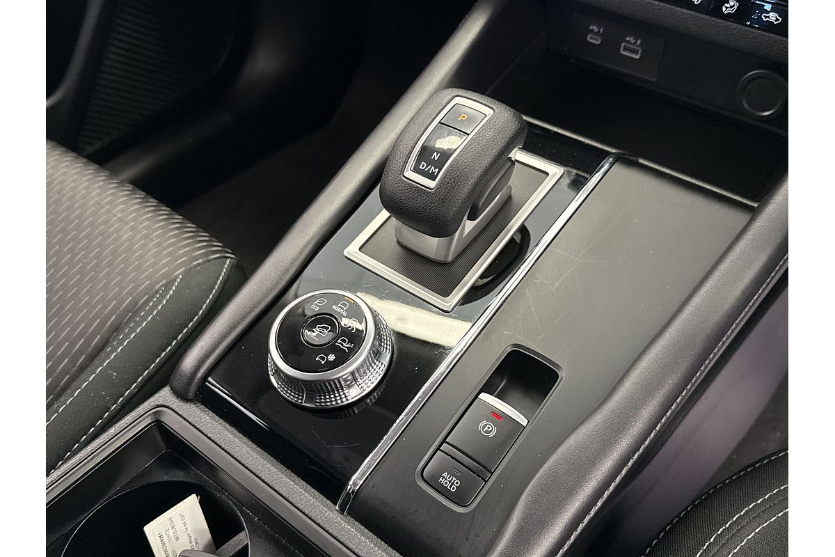 2023 Mitsubishi Outlander ES ZM