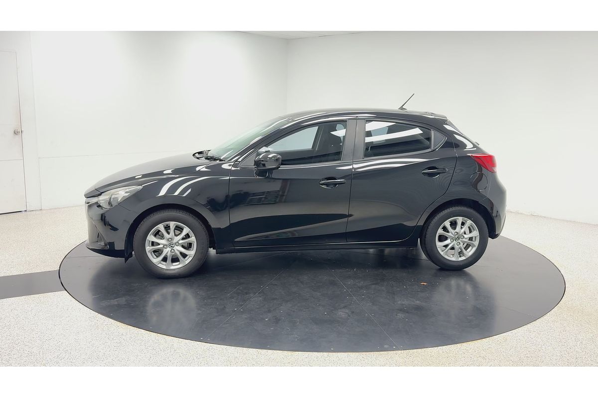 2017 Mazda 2 Maxx DJ Series