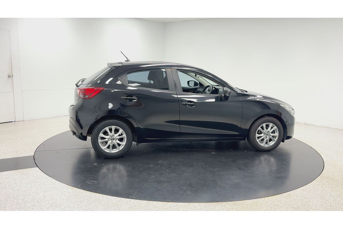 2017 Mazda 2 Maxx DJ Series