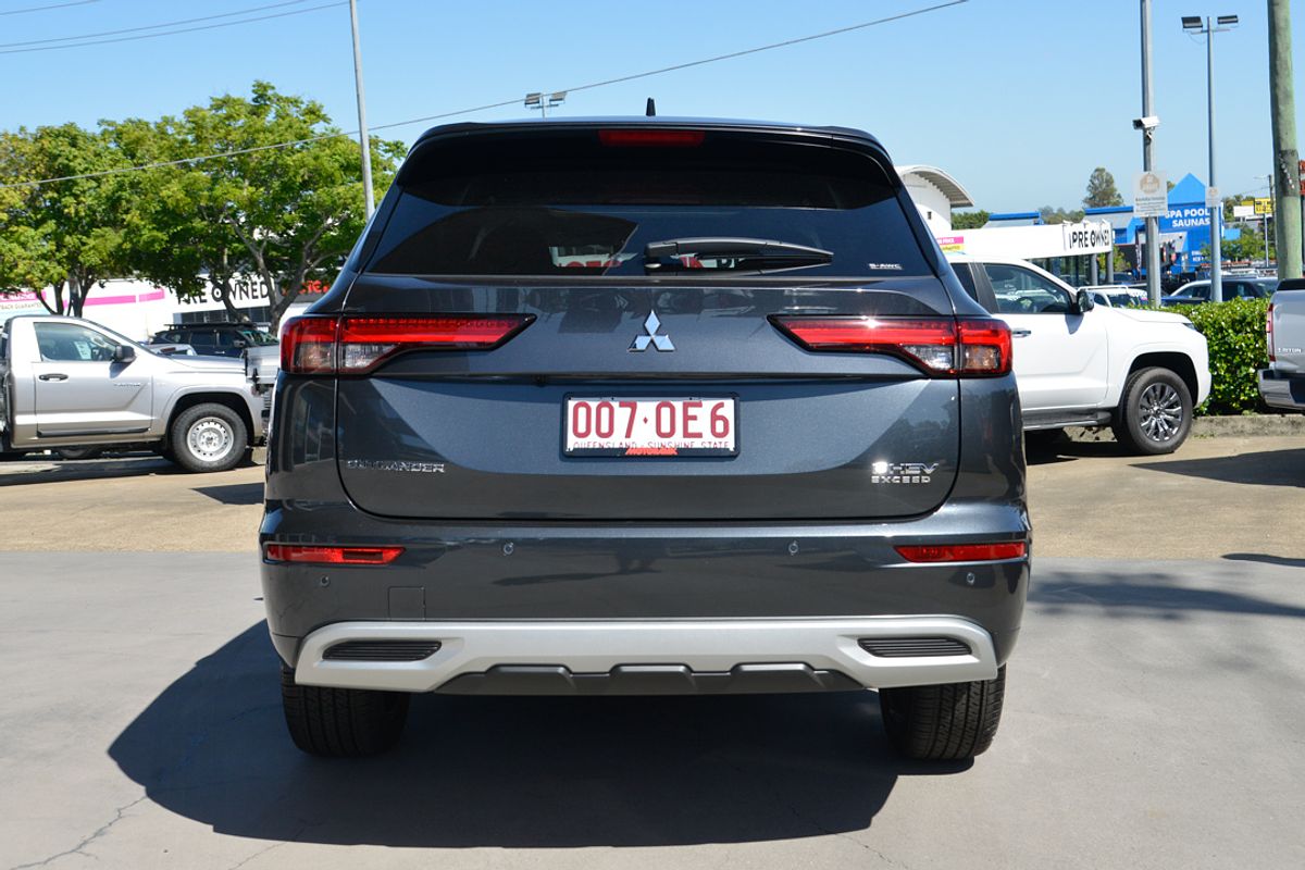 2024 Mitsubishi Outlander PHEV Exceed ZM