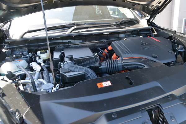 2024 Mitsubishi Outlander PHEV Exceed ZM