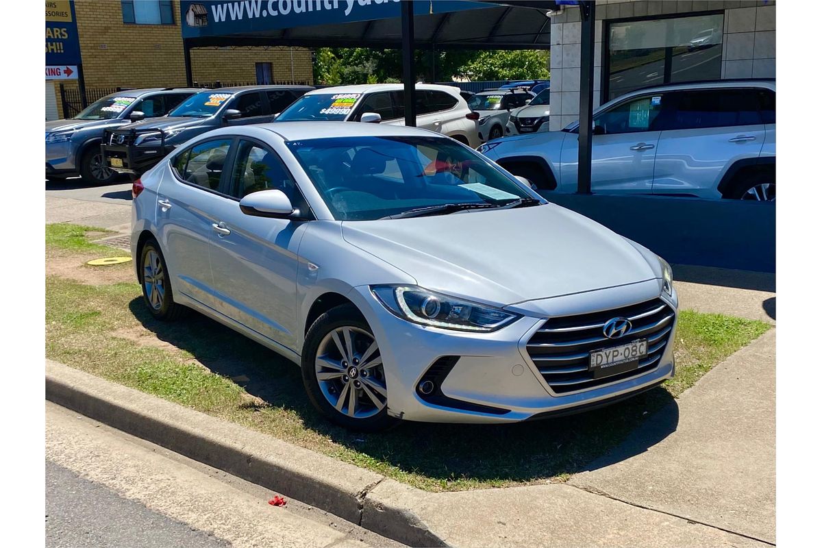 2017 Hyundai Elantra Active AD