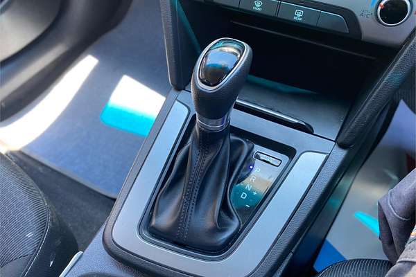 2017 Hyundai Elantra Active AD