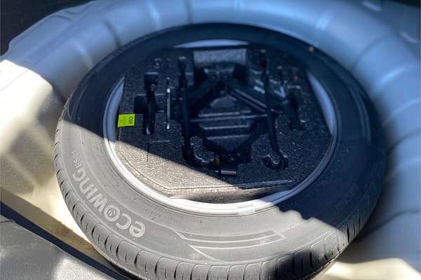 2017 Hyundai Elantra Active AD