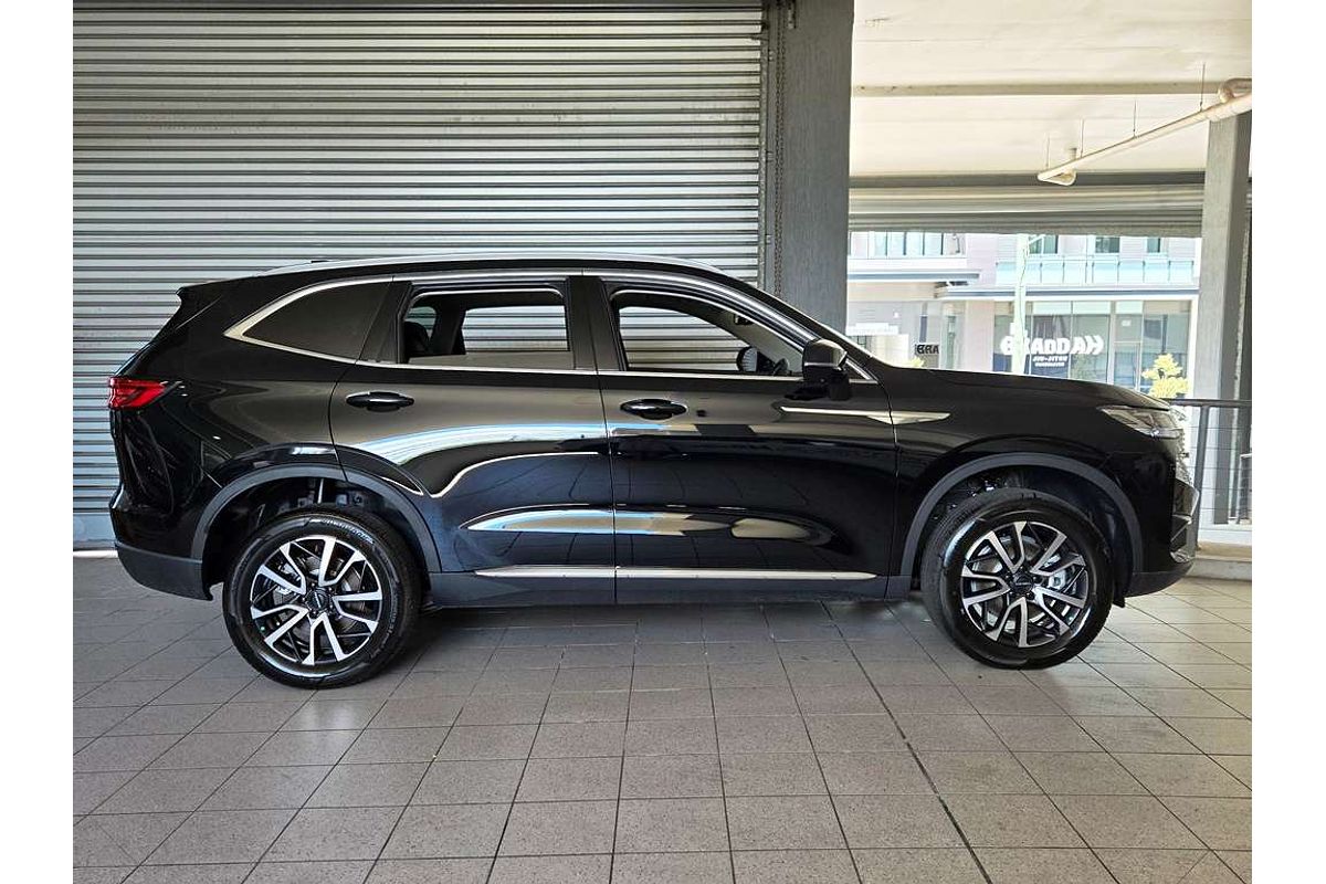 H6 Facelift Luxury Auto Hybrid 4X2