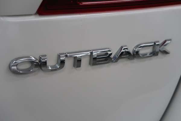 2017 Subaru Outback 2.5i Premium 5GEN