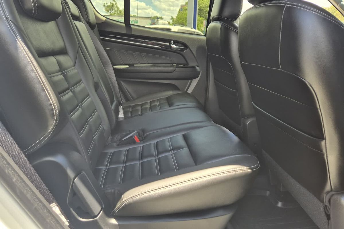 2021 Isuzu MU-X LS-T (4x2) UC MY19