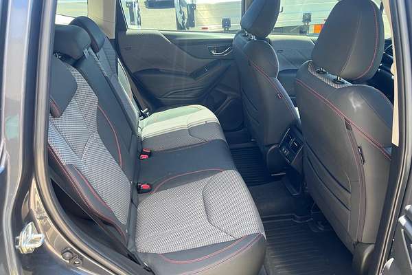 2021 Subaru Forester 2.5i Sport S5