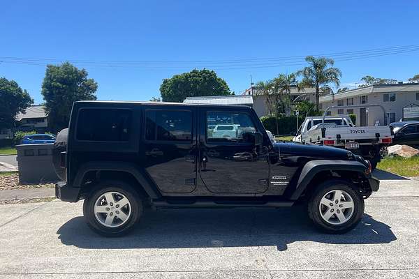 2016 Jeep Wrangler Unlimited Sport JK