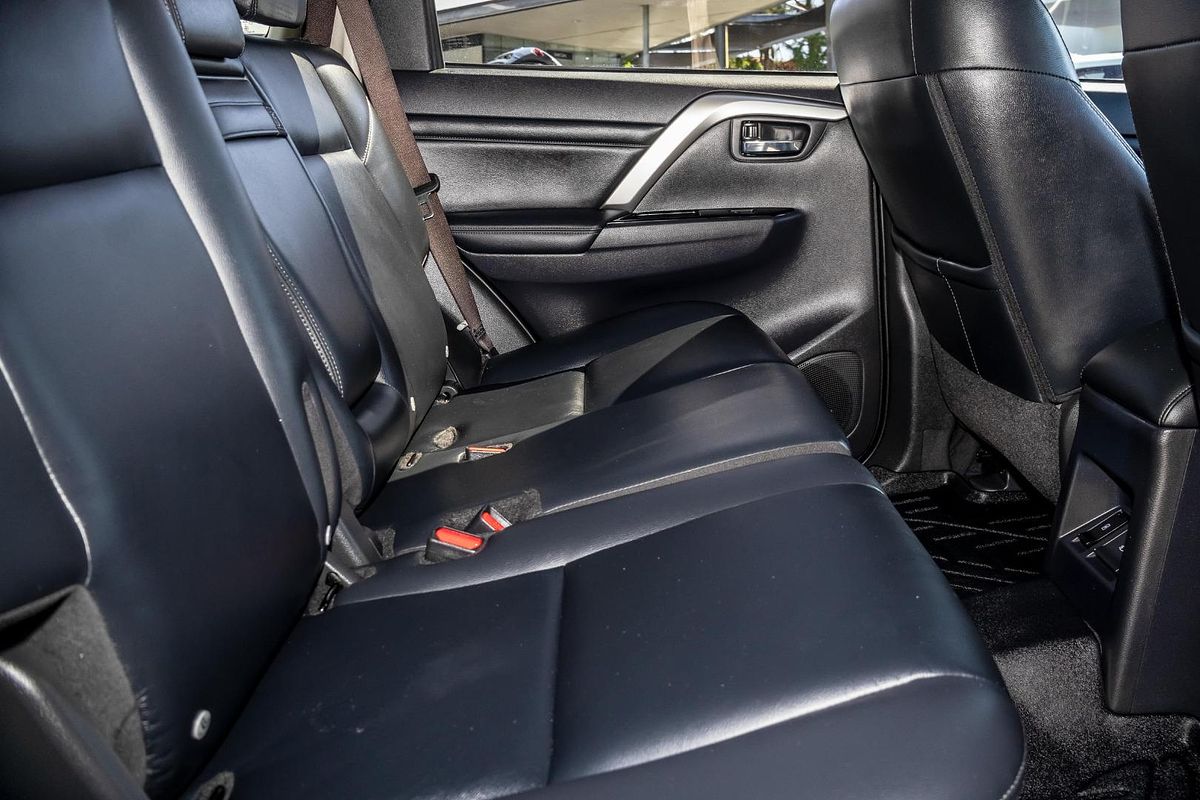 2022 Mitsubishi Pajero Sport GLS QF