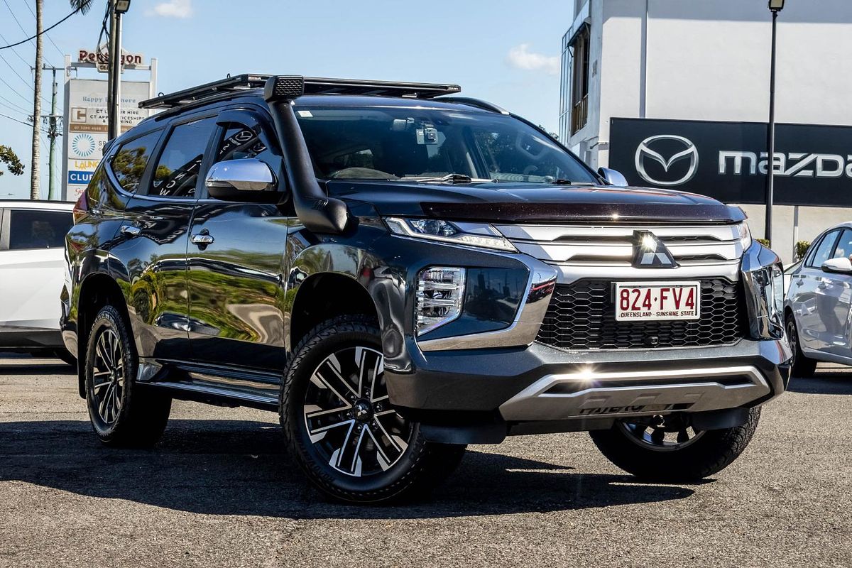 2022 Mitsubishi Pajero Sport GLS QF