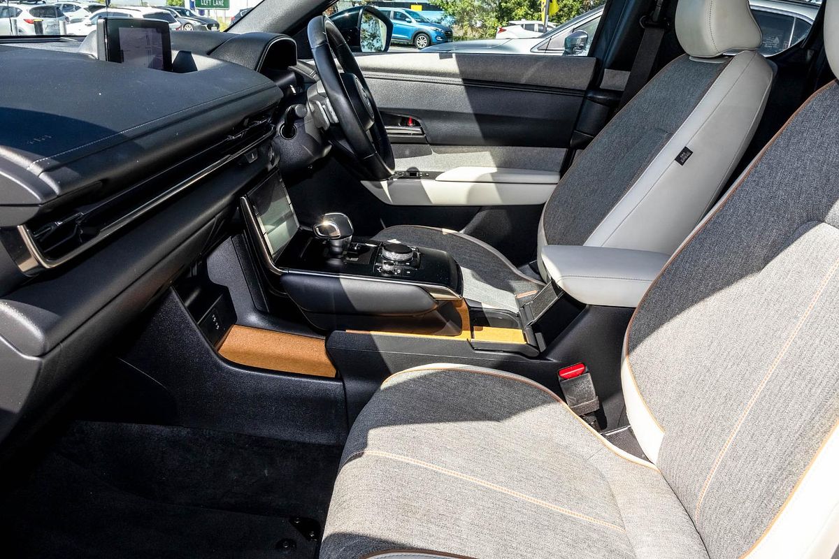 2022 Mazda MX-30 G20e Touring DR Series