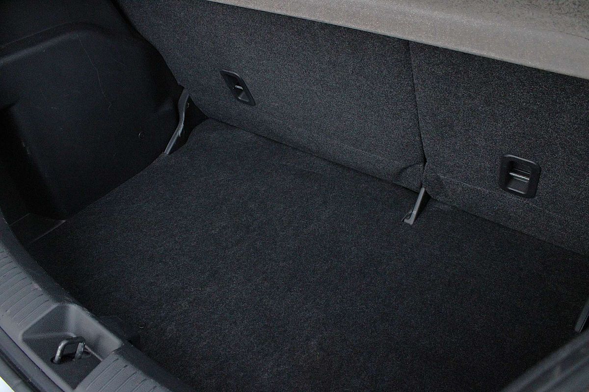 2013 Mazda 2 Neo DE Series 2