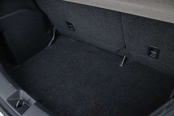 2013 Mazda 2 Neo DE Series 2