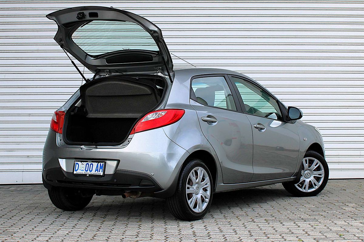 2013 Mazda 2 Neo DE Series 2