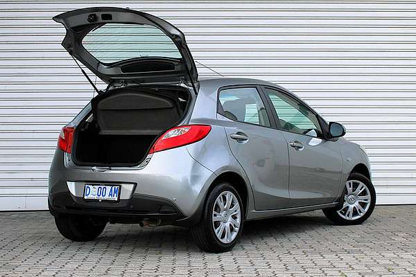 2013 Mazda 2 Neo DE Series 2