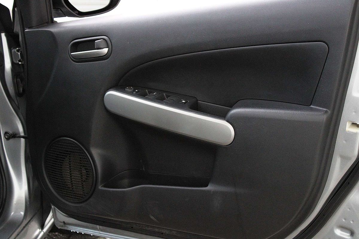 2013 Mazda 2 Neo DE Series 2