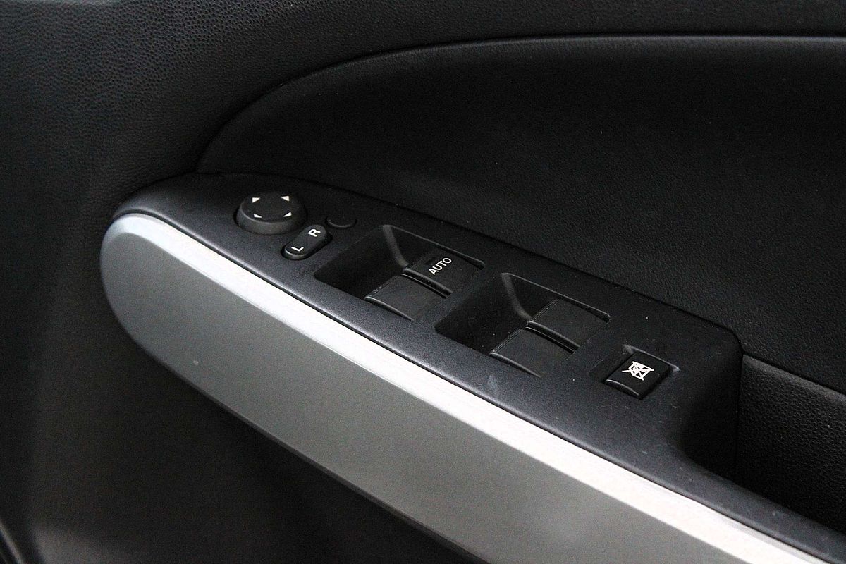 2013 Mazda 2 Neo DE Series 2