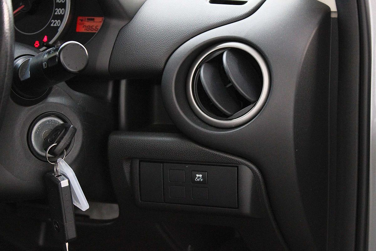 2013 Mazda 2 Neo DE Series 2