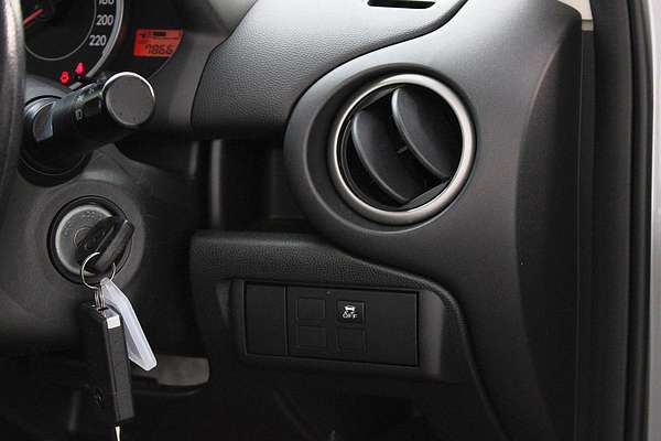 2013 Mazda 2 Neo DE Series 2