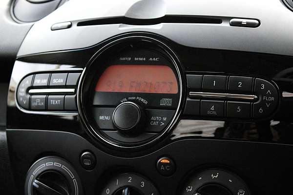 2013 Mazda 2 Neo DE Series 2