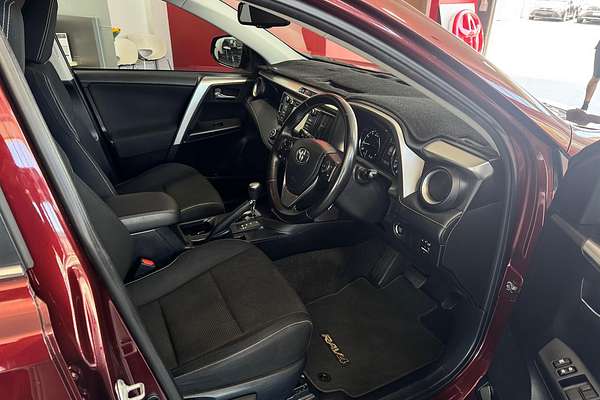 2016 Toyota RAV4 GXL ZSA42R