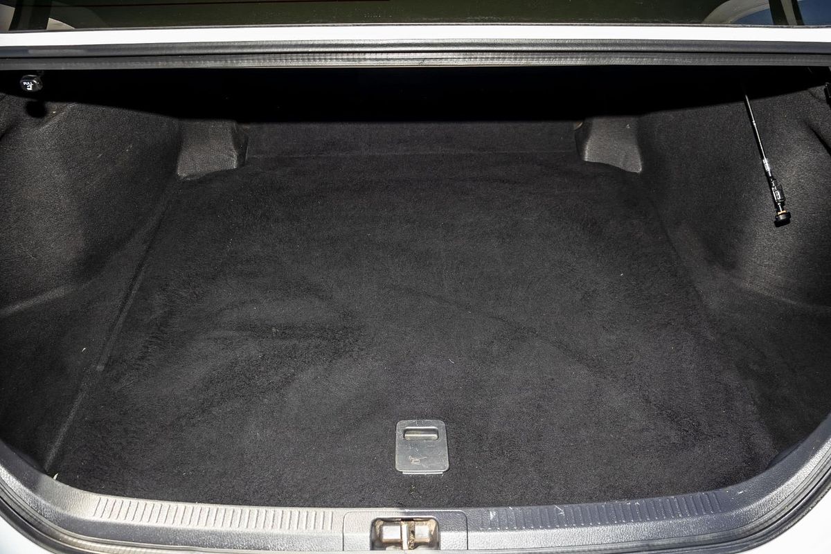 2019 Toyota Camry Ascent ASV70R